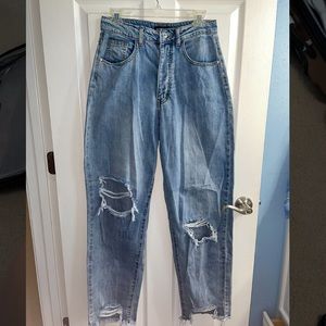 PRETTYLITTLETHING Light Blue Wash Extreme Distressed Hem Jeans